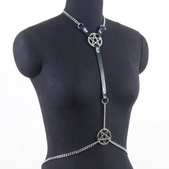 Vegan PU Leather Star Charm Body Chain Harness - Picture 3 of 5